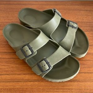 Birkenstock sandals (barely worn)